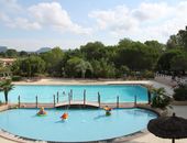 Campingplatz mit Pool in Roquebrune-sur-Argens