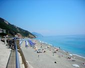 Der Strand von Arenella Camping in Ligurien