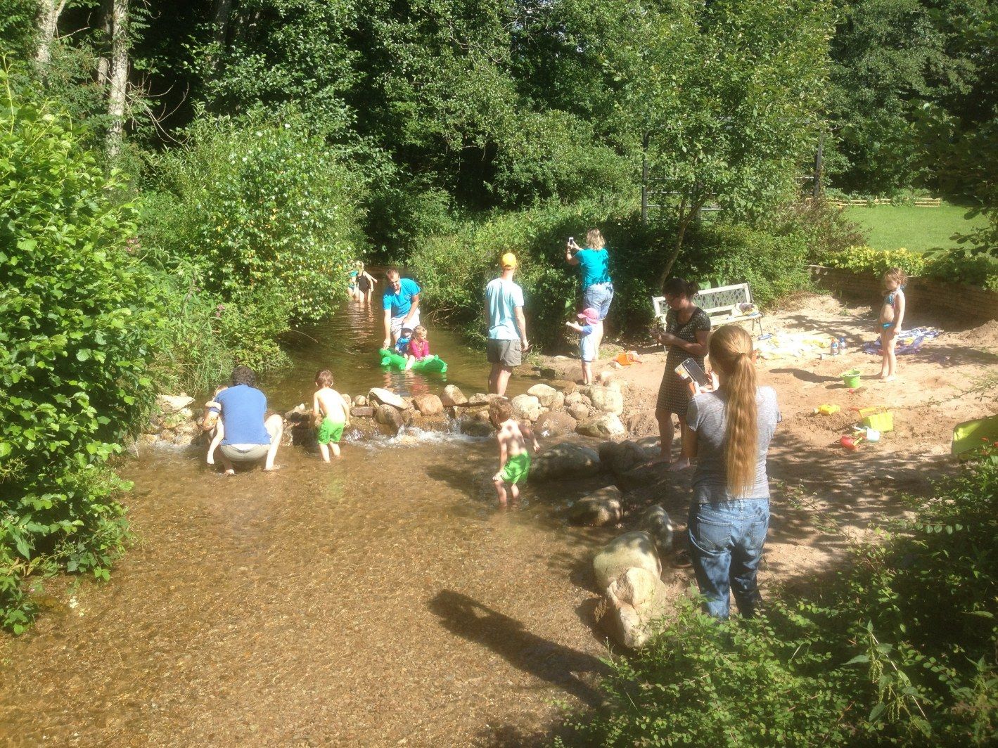 Ruisseau enfants Camping Au Mica