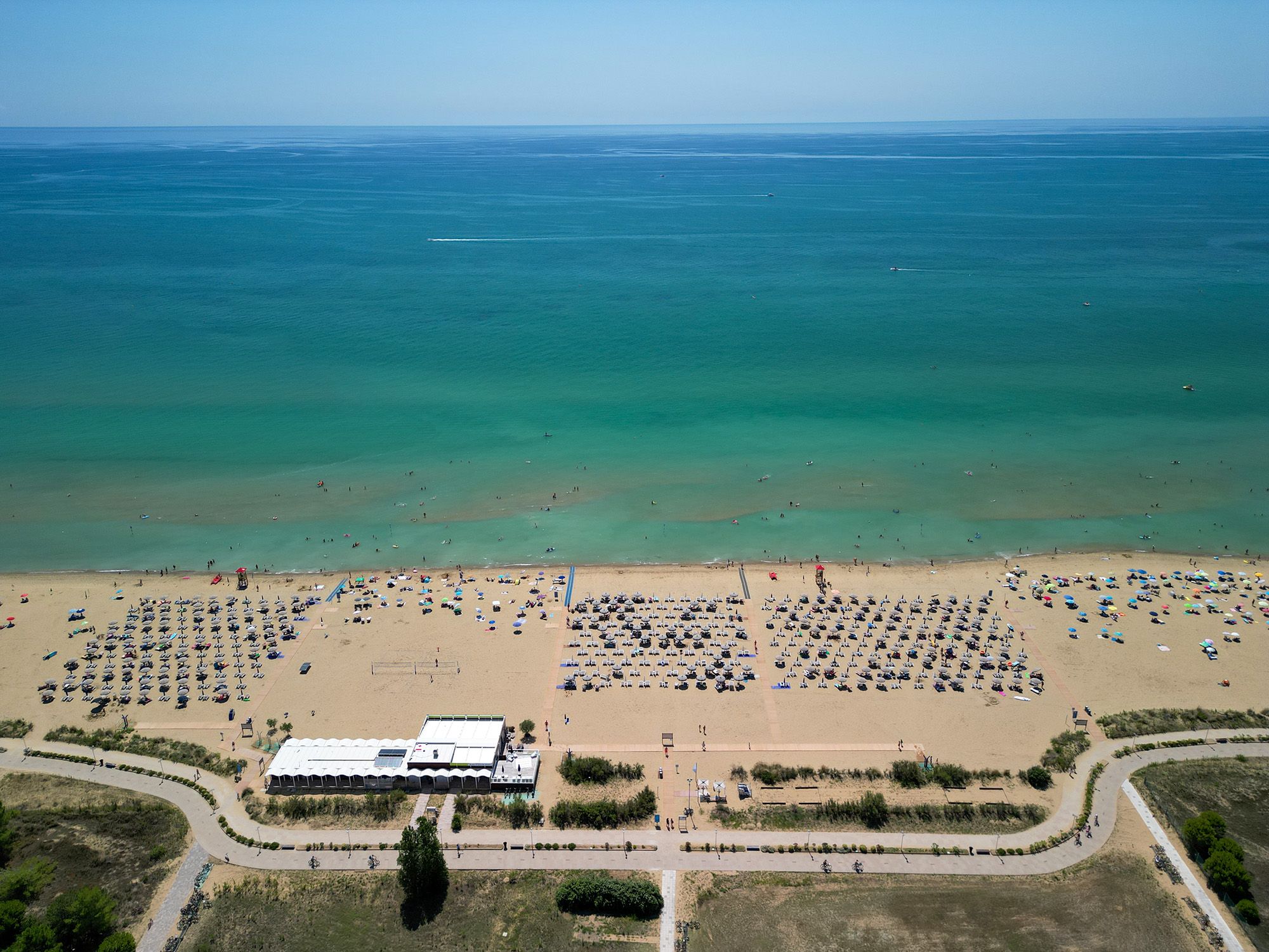 June: week in a mobile home or glamping in Bibione