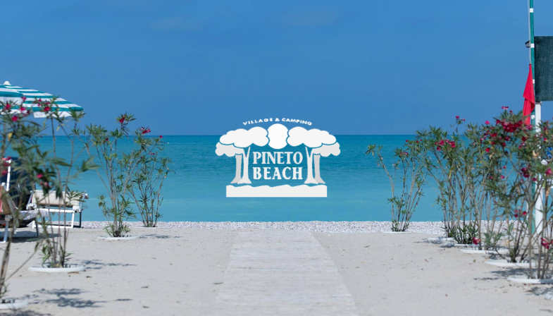 https://www.pinetobeach.it/