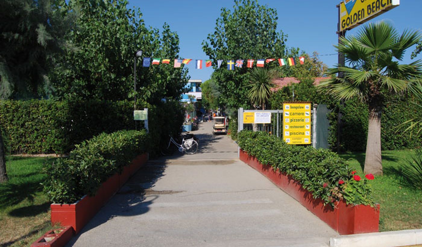 Zugang Golden Beach Camping Village