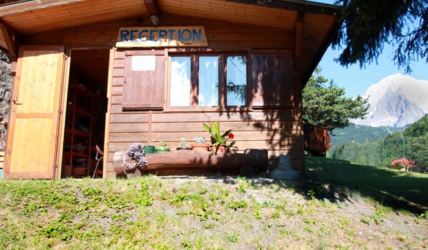 La reception del campeggio