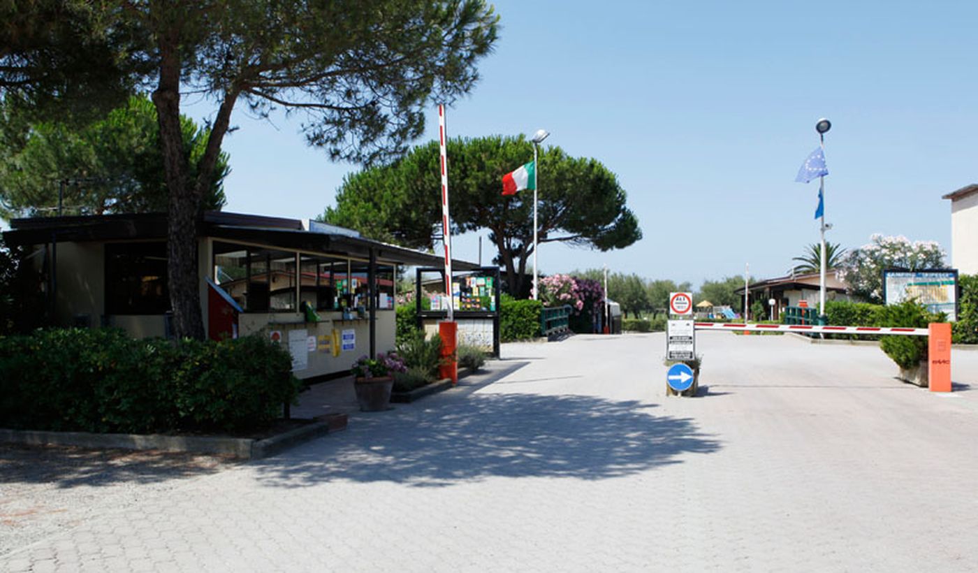 The entrance of the Camping Tripesce