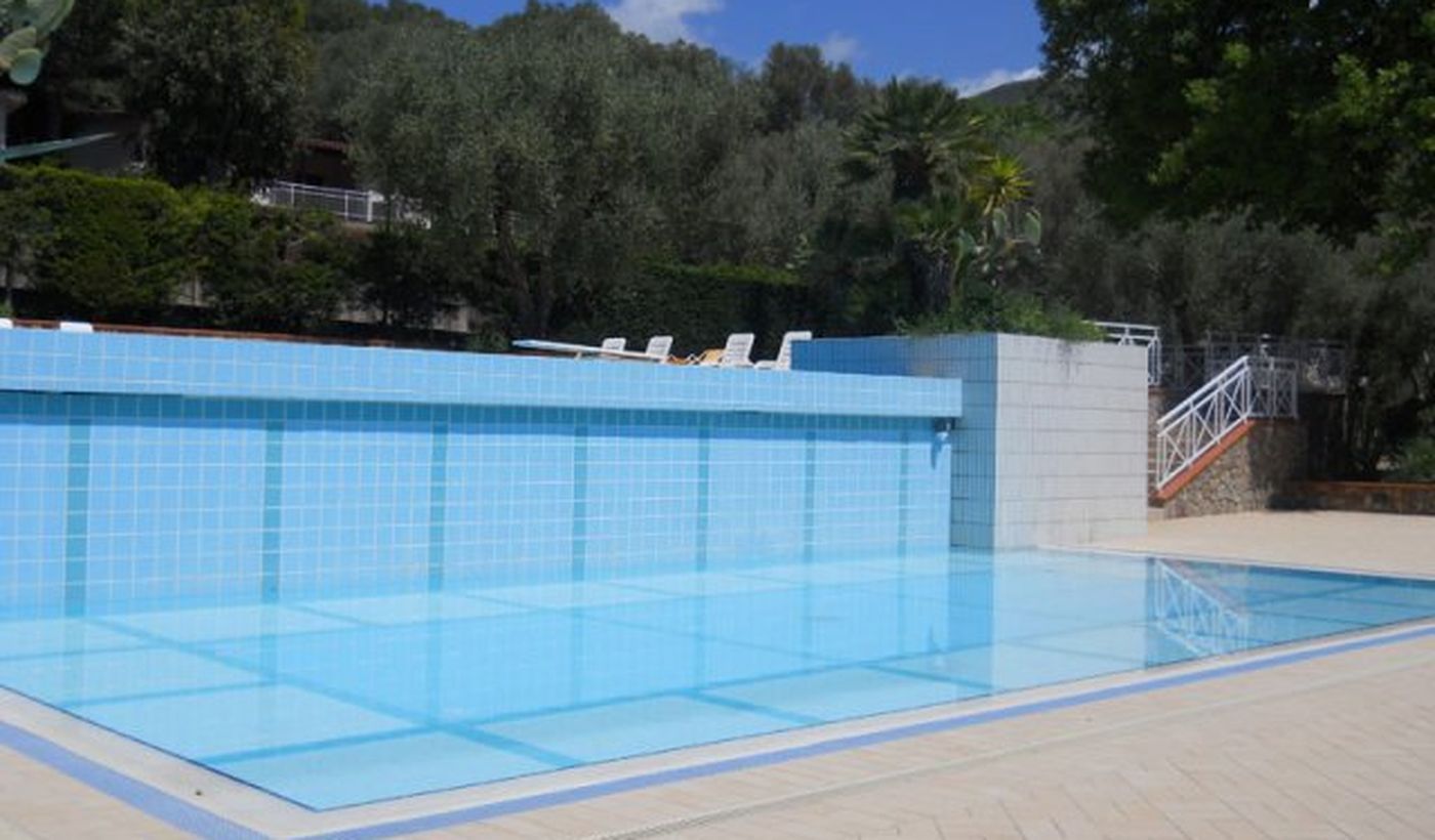 Swimming pool for kids