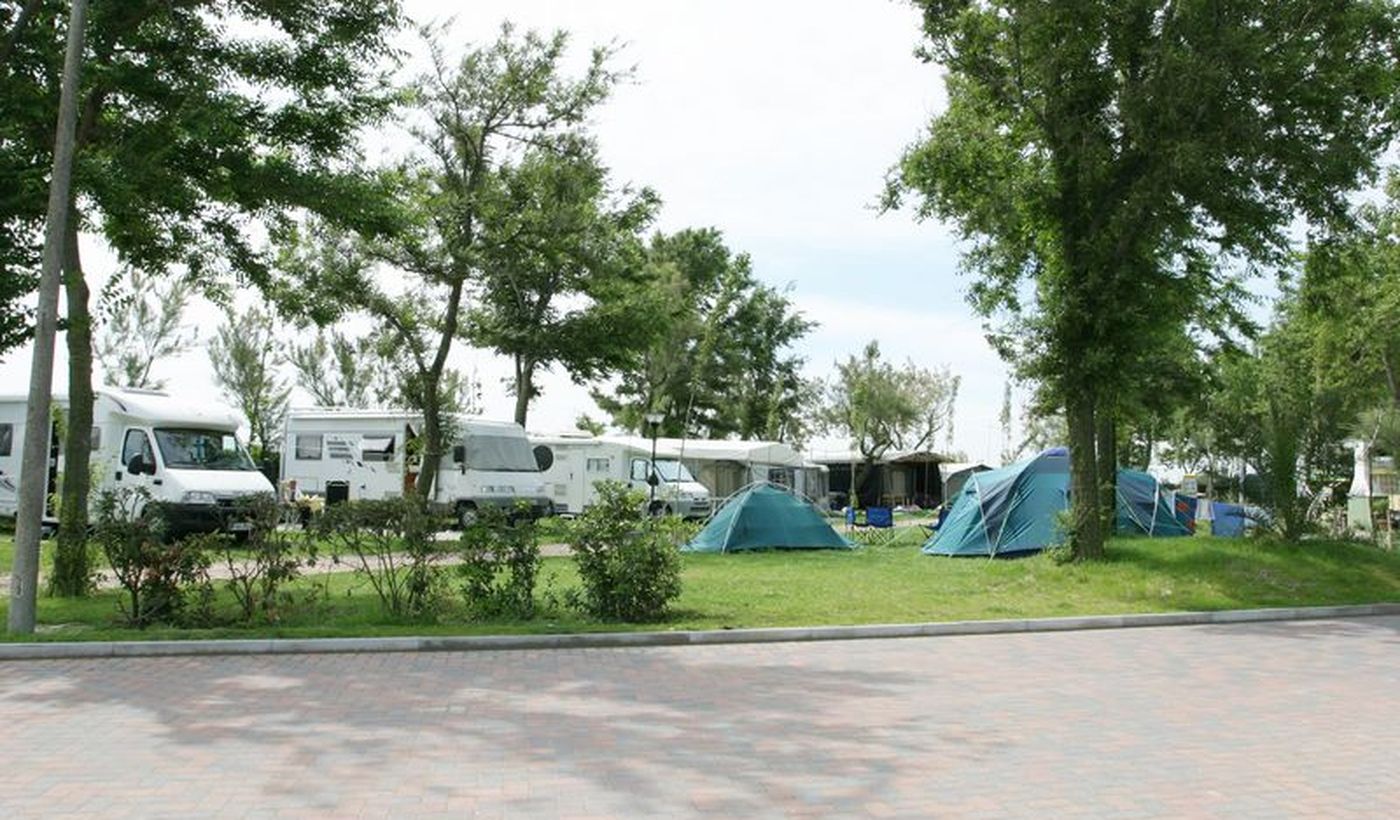 Camping Oasi