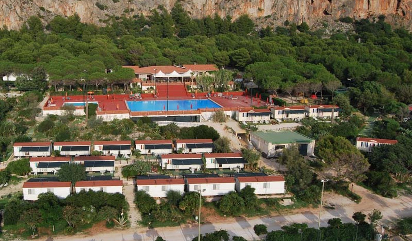 Camping Village El Bahira
