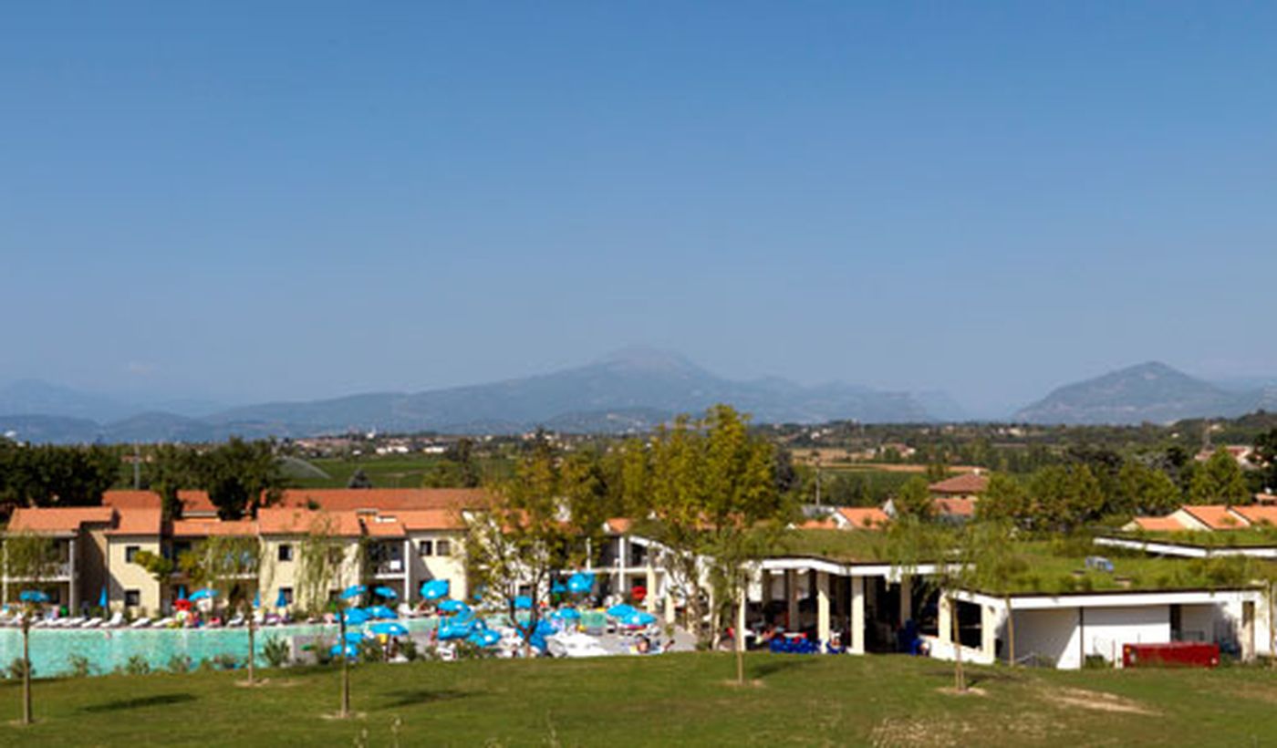 Village in Castelnuovo del Garda