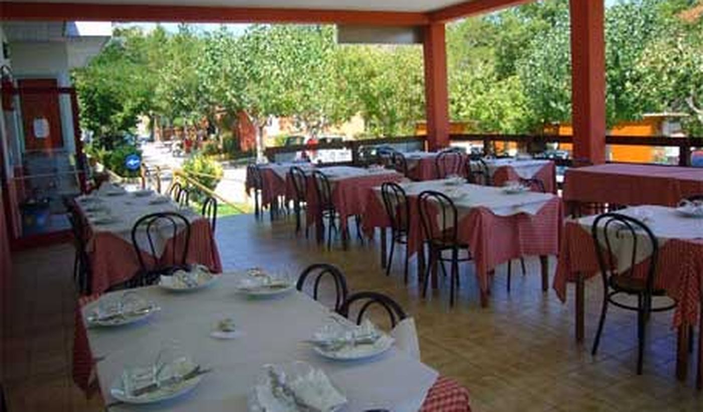 The restaurant at the Camping Village