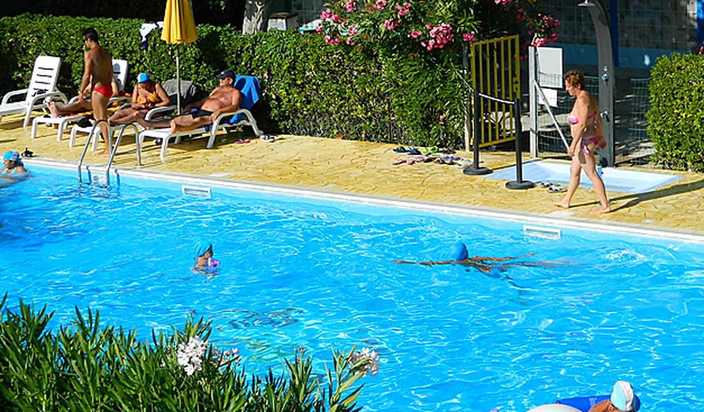 Camping Village mit Pool in Fermo