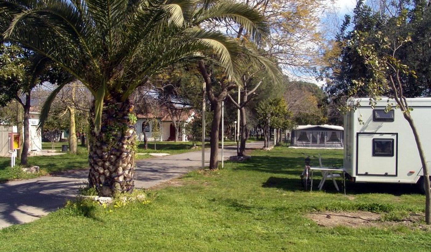 Camping a Calatabiano, Sicilia