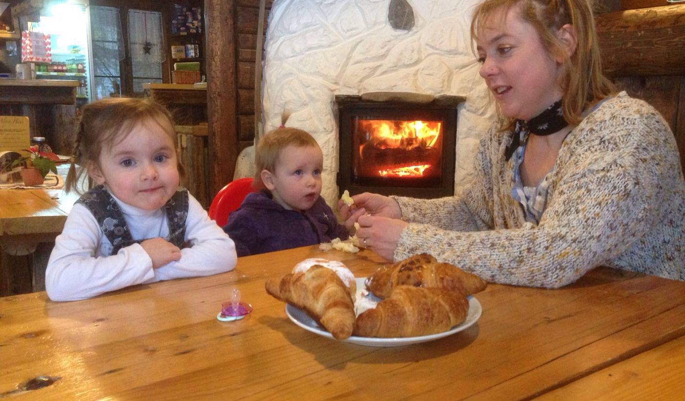 COLAZIONE IN ALPSTUBE