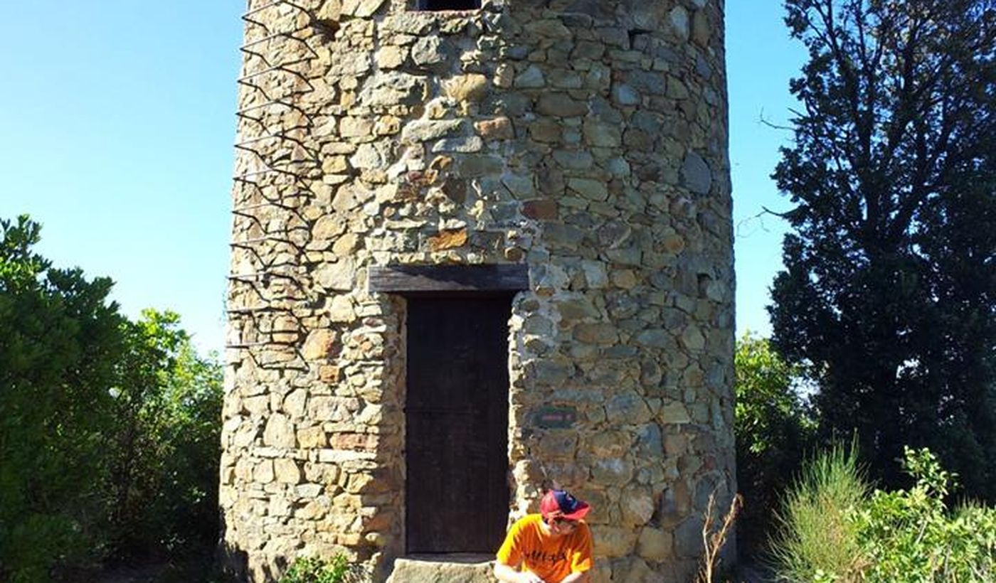 Torre saracena, itinerario escursionistico con partenza dal Camping