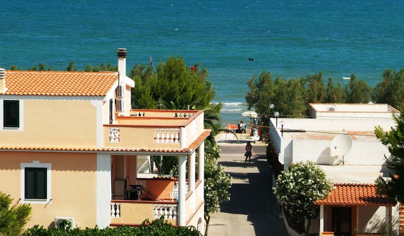 Hotels near the Beach in Rodi Garganico