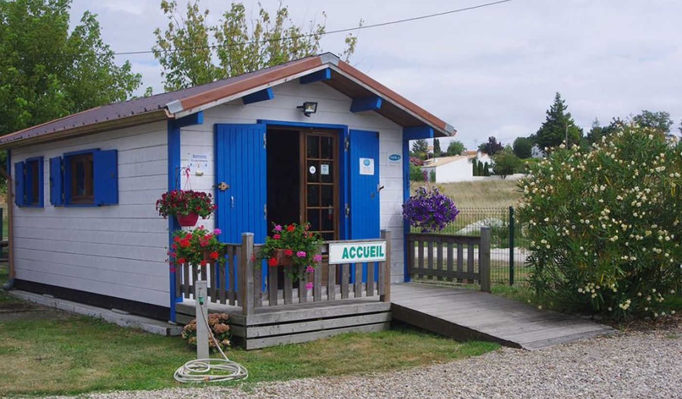 Le Camping De La Baie De Chandorat