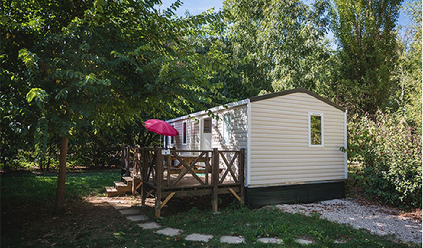 Camping La Rivière Dordogne, Occitanie, Camping Lacave