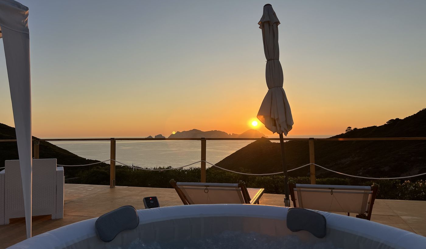 Palmaria Sky Bubble Room