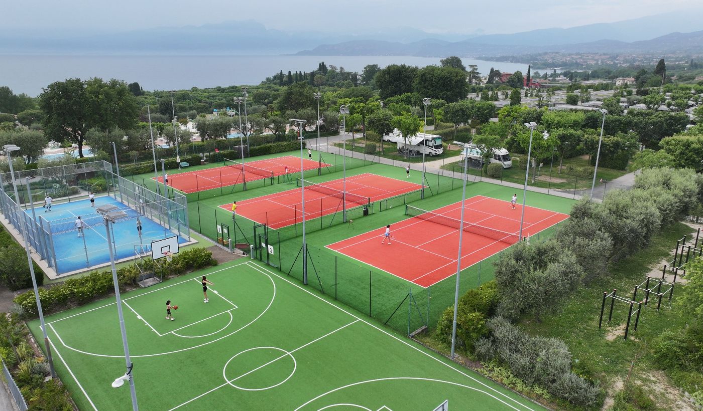 Camping Piani di Clodia