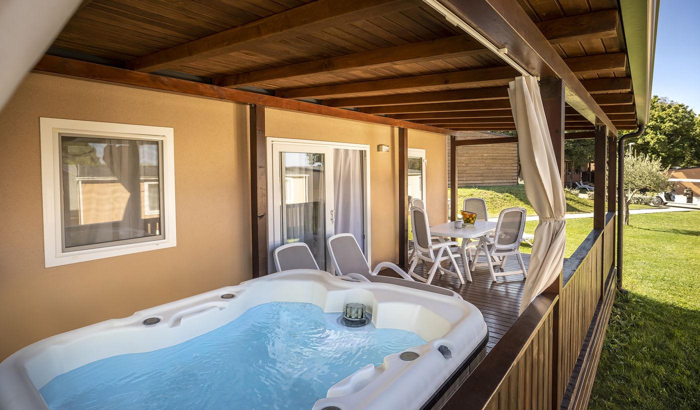 Maistra Camping Polari