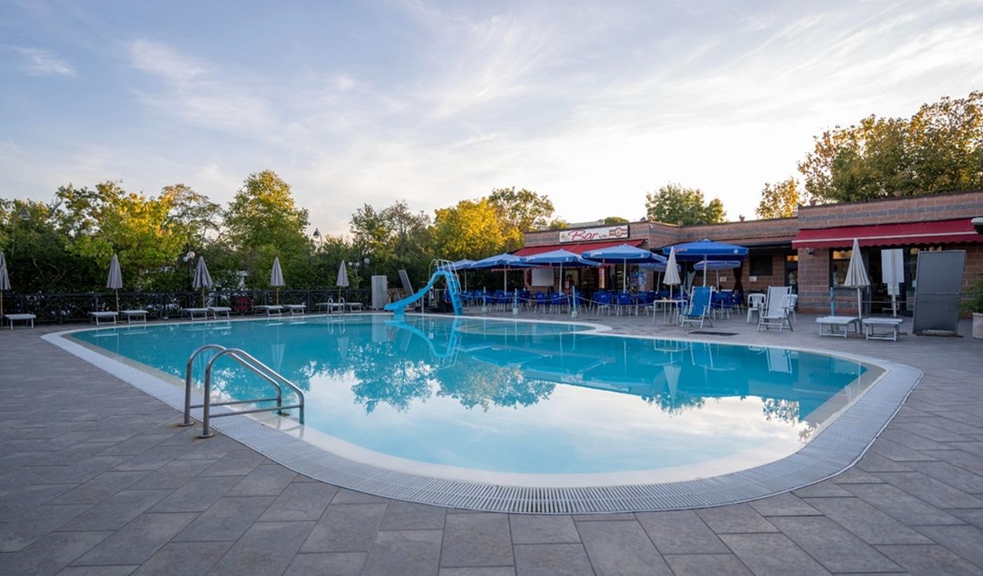 Camping Torre Pendente