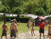 Beach-Volleyball am Strand von Camping al Sole