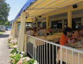 Campingplatz mit Restaurant, Lago Maggiore