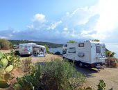 Campingplatz mit Camper Aire de stationnement en Corse