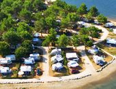 Der Strand von Camping Orsera, Kroatien