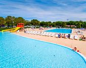 Camping mit Pool am Gardasee