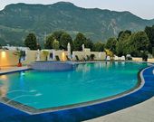 Schlosshof Luxury Camping Resort Merano