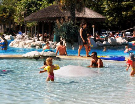 Tahiti Camping & Thermae Bungalow Park Tahiti Camping & Thermae Bungalow Park