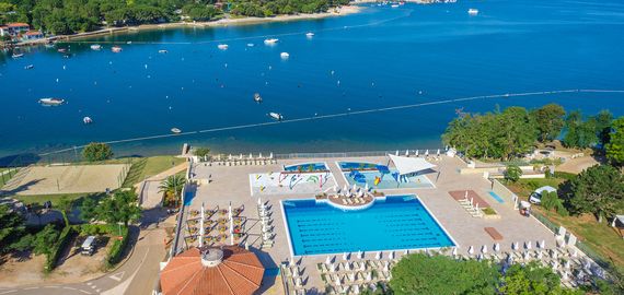 Campingplatz mit Schwimmbad in Kroatien