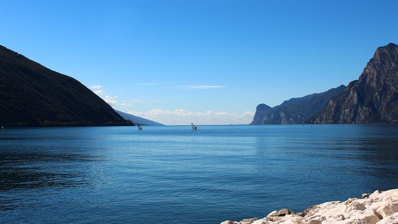 Campeggi e vini sul Lago di Garda