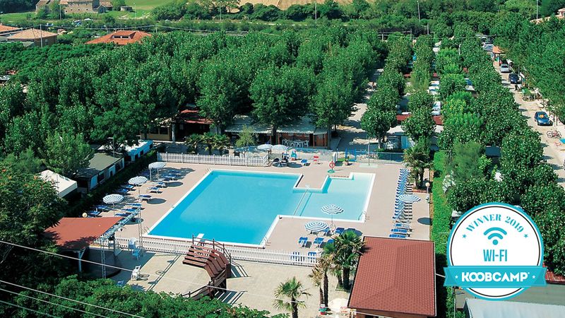 Die 10 Italienische Campingplätze und Feriendörfer mit besseren Wi-Fi von 2019: Gewinner ist der Camping Centro Vacanze Verde Luna von Fano (PU), in den Ma