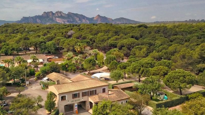 Camping Leï Suves: el punto de partida ideal para descubrir Roquebrune-sur-Argens