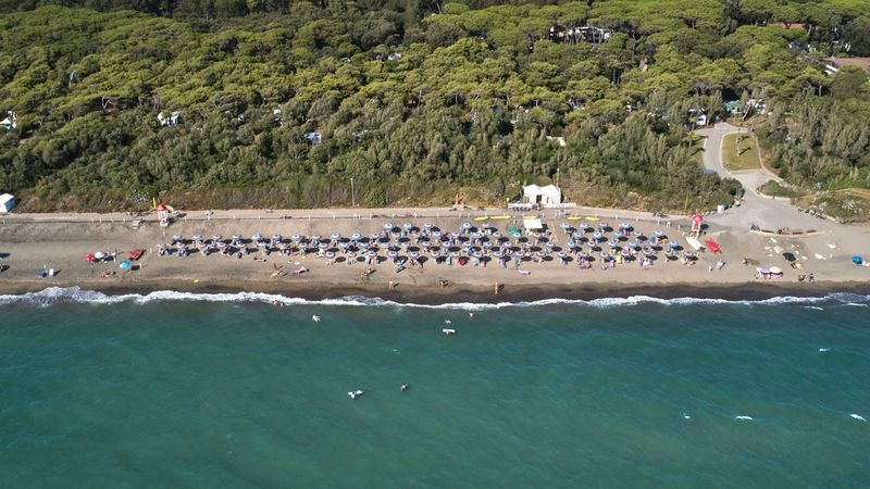 Baia Domizia Camping Village: Ein Juwel im Golf von Gaeta